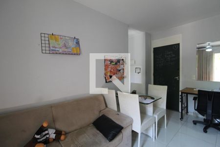 Sala de apartamento para alugar com 2 quartos, 55m² em Jacarepaguá, Rio de Janeiro