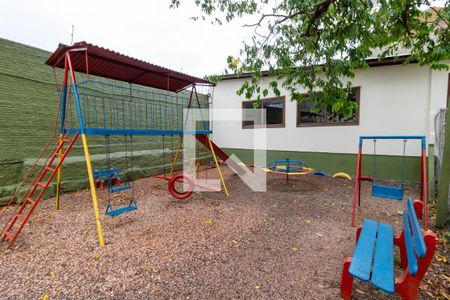 Apartamento à venda com 72m², 3 quartos e 1 vagaÁrea comum - Playground