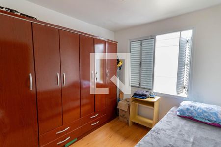 Quarto 1 de apartamento à venda com 3 quartos, 72m² em Medianeira, Porto Alegre