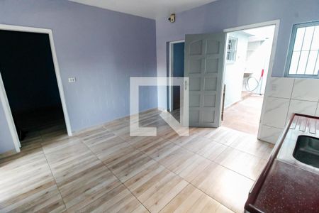 Casa para alugar com 200m², 3 quartos e 2 vagas Casa para alugar com 200m², 3 quartos e 2 vagasCozinha