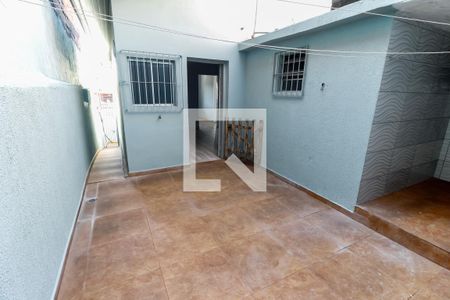 Casa para alugar com 200m², 3 quartos e 2 vagas Casa para alugar com 200m², 3 quartos e 2 vagasQuintal