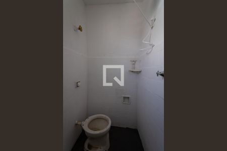 Banheiro de casa para alugar com 1 quarto, 40m² em Chácara Belenzinho, São Paulo