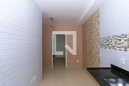 Sala de apartamento para alugar com 1 quarto, 27m² em Cidade Continental, São Paulo