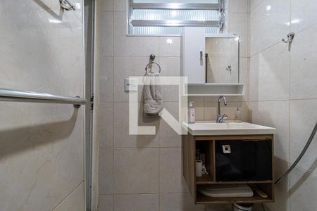 Casa à venda com 170m², 3 quartos e 1 vagaBanheiro 2