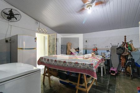 Casa à venda com 170m², 3 quartos e 1 vagaÁrea de Serviço