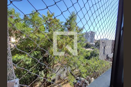 Apartamento à venda com 95m², 3 quartos e 1 vagaÁrea de Serviço