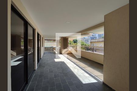 Apartamento à venda com 95m², 3 quartos e 1 vagaÁrea comum - Salão de festas