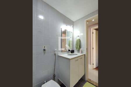 Apartamento à venda com 95m², 3 quartos e 1 vagaBanheiro Corredor