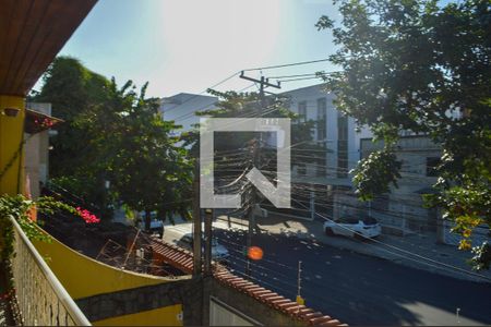 Casa à venda com 160m², 3 quartos e 3 vagas Casa à venda com 160m², 3 quartos e 3 vagasVista da Varanda