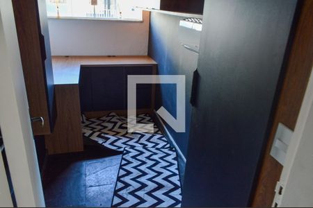 Casa à venda com 160m², 3 quartos e 3 vagas Casa à venda com 160m², 3 quartos e 3 vagasEscritório do Estúdio