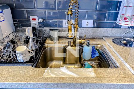 Apartamento à venda com 57m², 2 quartos e 1 vagaCozinha