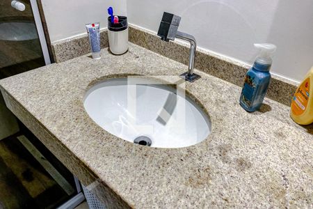 Apartamento à venda com 57m², 2 quartos e 1 vagaBanheiro da Suíte