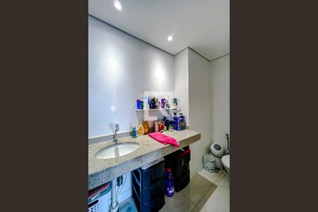 Apartamento à venda com 57m², 2 quartos e 1 vagaBanheiro da Suíte