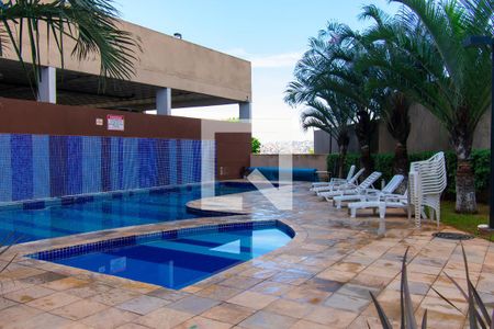 Apartamento para alugar com 46m², 2 quartos e 1 vaga Apartamento para alugar com 46m², 2 quartos e 1 vagaÁrea comum - Piscina