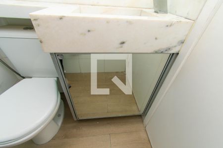 Apartamento para alugar com 46m², 2 quartos e 1 vaga Apartamento para alugar com 46m², 2 quartos e 1 vagaBanheiro