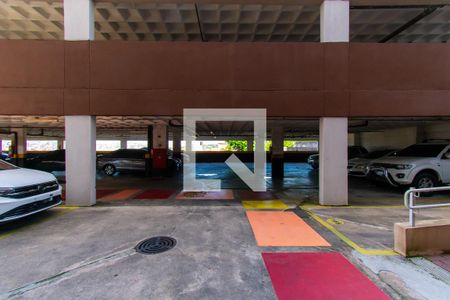 Apartamento para alugar com 46m², 2 quartos e 1 vaga Apartamento para alugar com 46m², 2 quartos e 1 vagaÁrea comum - Garagem