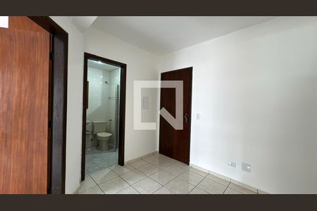 Sala de apartamento para alugar com 1 quarto, 50m² em Centro, Curitiba