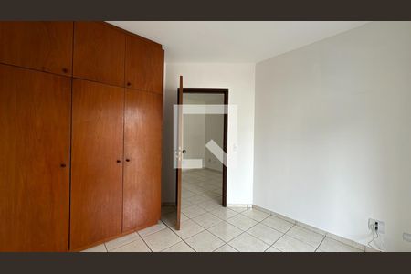 Quarto de apartamento para alugar com 1 quarto, 50m² em Centro, Curitiba