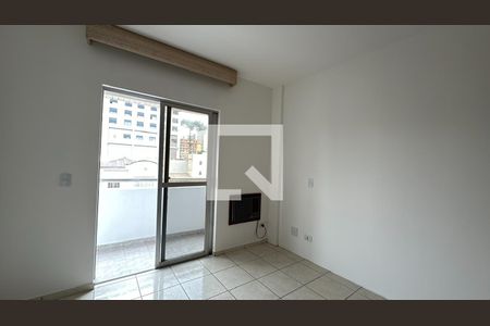 Quarto de apartamento para alugar com 1 quarto, 50m² em Centro, Curitiba