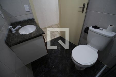 Casa para alugar com 150m², 3 quartos e 1 vagaBanheiro 