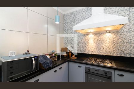 Casa à venda com 251m², 2 quartos e 2 vagasCozinha