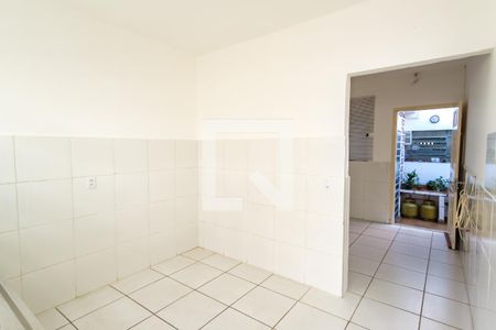 Cozinha de casa para alugar com 1 quarto, 51m² em Vila Carrao, São Paulo