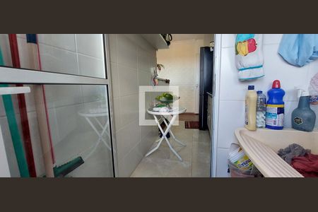Apartamento à venda com 54m², 2 quartos e 1 vaga Apartamento à venda com 54m², 2 quartos e 1 vagaÁrea de Serviço