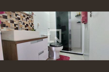 Apartamento à venda com 54m², 2 quartos e 1 vaga Apartamento à venda com 54m², 2 quartos e 1 vagaBanheiro 2