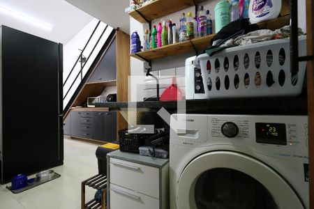 Apartamento à venda com 120m², 2 quartos e 1 vagaÁrea de Serviço