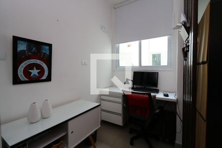 Apartamento à venda com 120m², 2 quartos e 1 vagaEscritório