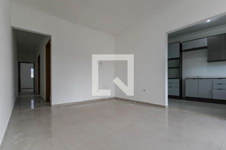 Sala de casa para alugar com 2 quartos, 67m² em Jardim Aeroporto Iii, Mogi das Cruzes