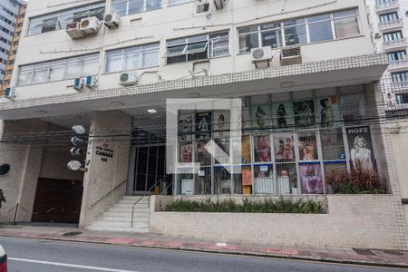 Studio para alugar com 39m², 1 quarto e sem vagaFachada