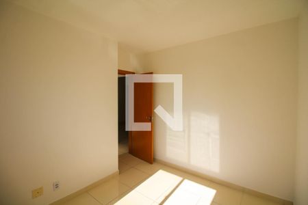 Quarto 1 de apartamento para alugar com 2 quartos, 55m² em Passo das Pedras, Gravataí