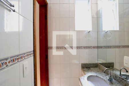 Banheiro da Suíte de apartamento para alugar com 2 quartos, 70m² em Santo Antônio, Belo Horizonte