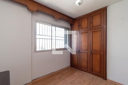 Apartamento à venda com 120m², 3 quartos e 1 vagaQuarto 2