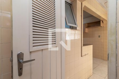 Apartamento à venda com 120m², 3 quartos e 1 vagaBanheiro de Serviço