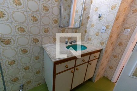 Apartamento à venda com 120m², 3 quartos e 1 vagaBanheiro Social