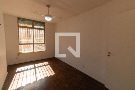 Apartamento à venda com 120m², 3 quartos e 1 vagaQuarto 2