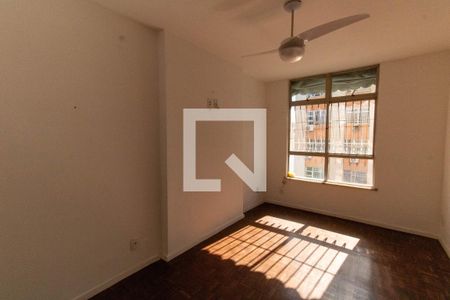 Apartamento à venda com 120m², 3 quartos e 1 vagaQuarto 2