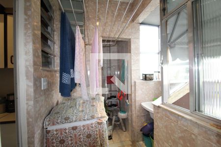 Apartamento à venda com 58m², 3 quartos e 1 vagaÁrea de serviço