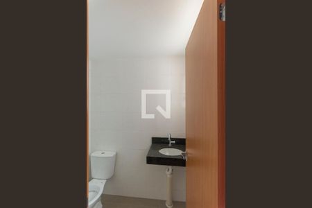 Apartamento à venda com 54m², 2 quartos e 2 vagasBanheiro da Suíte