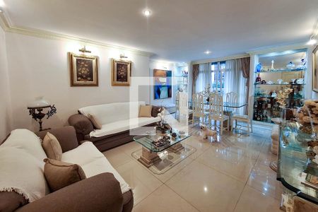 Sala de apartamento à venda com 2 quartos, 160m² em Icaraí, Niterói