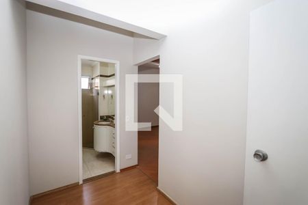 Closet da Suite de apartamento para alugar com 5 quartos, 120m² em Jardim Paulista, São Paulo