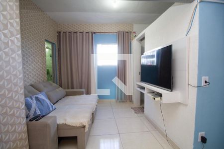 Sala 1 de casa para alugar com 2 quartos, 55m² em Serra, Belo Horizonte