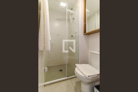 Apartamento para alugar com 28m², 1 quarto e sem vagaBanheiro da Suíte