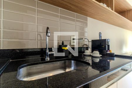 Cozinha de apartamento à venda com 1 quarto, 28m² em República, São Paulo