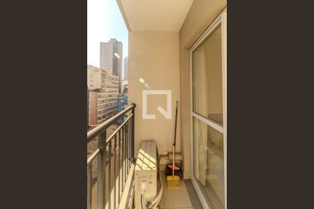 Apartamento à venda com 28m², 1 quarto e sem vagaVaranda