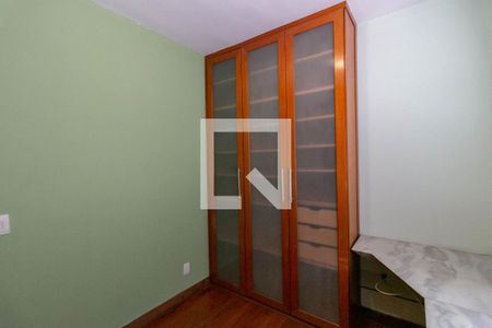 Quarto de apartamento para alugar com 3 quartos, 164m² em Minas Brasil, Belo Horizonte