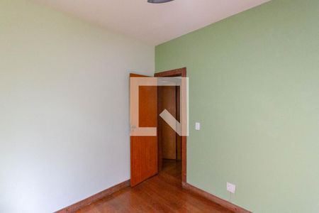 Quarto de apartamento à venda com 3 quartos, 164m² em Minas Brasil, Belo Horizonte