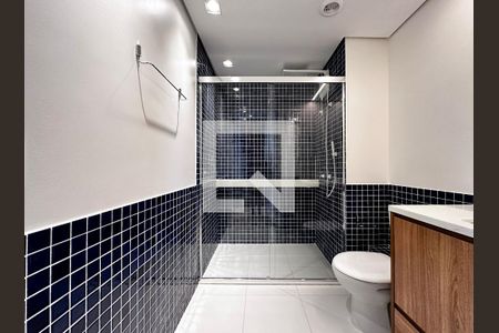 Banheiro de apartamento para alugar com 1 quarto, 30m² em Santo Amaro, São Paulo